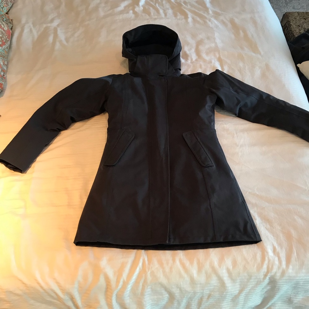 Women’s Patagonia Tres 3-in-1 Parka (small)